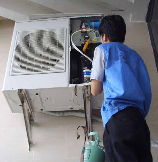 察哈尔右翼中空调开机无反应维修